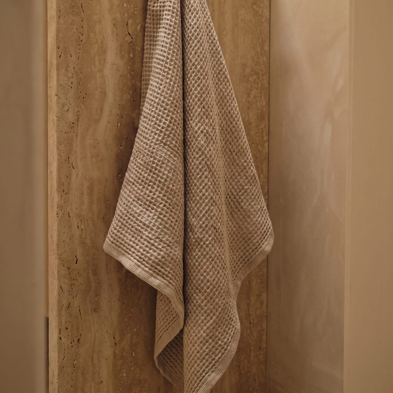 Cotton Waffle Bath Towel (Antique Beige) - Anaya