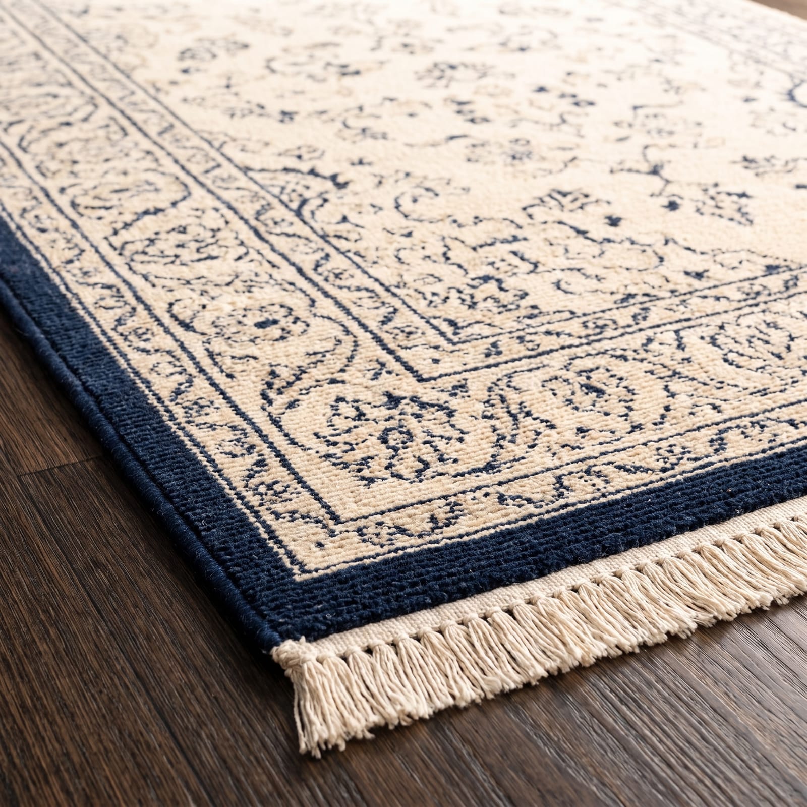 Hokku Designs Cream and Navy Traditional Patterned Woven Base Washable Rug